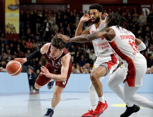 More information about "Trapani allo sbando, Varese rischia 2 punti"